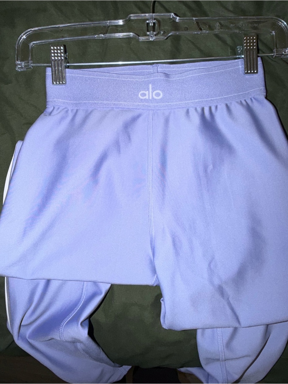 ALO Yoga Lavender High-Rise Leggings